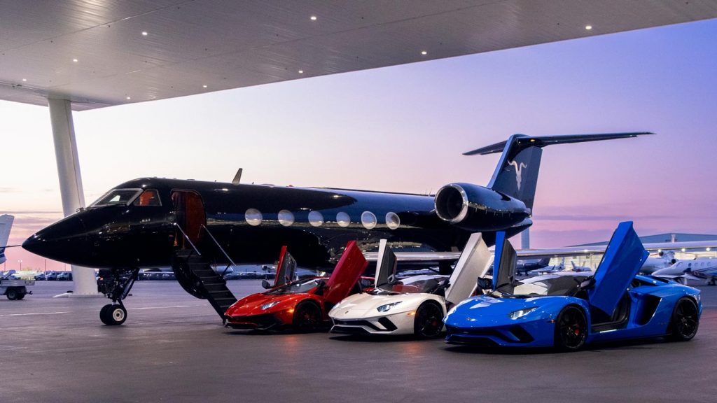 HOW MUCH DOES IT COST TO RENT AN EXOTIC CAR?