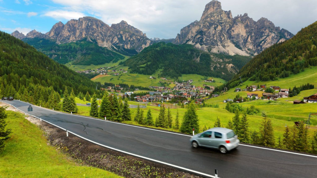 Smart Tips for International Car Rentals